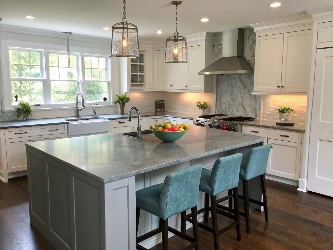 Kitchen island detail